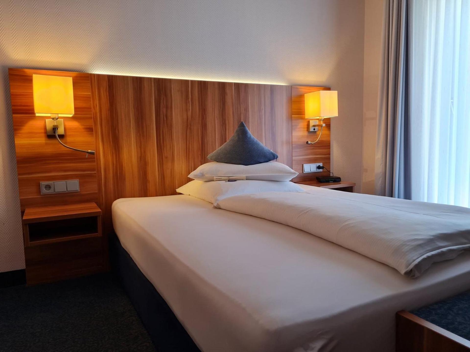 Best Western Blankenburg Hotel Coburg Bagian luar foto