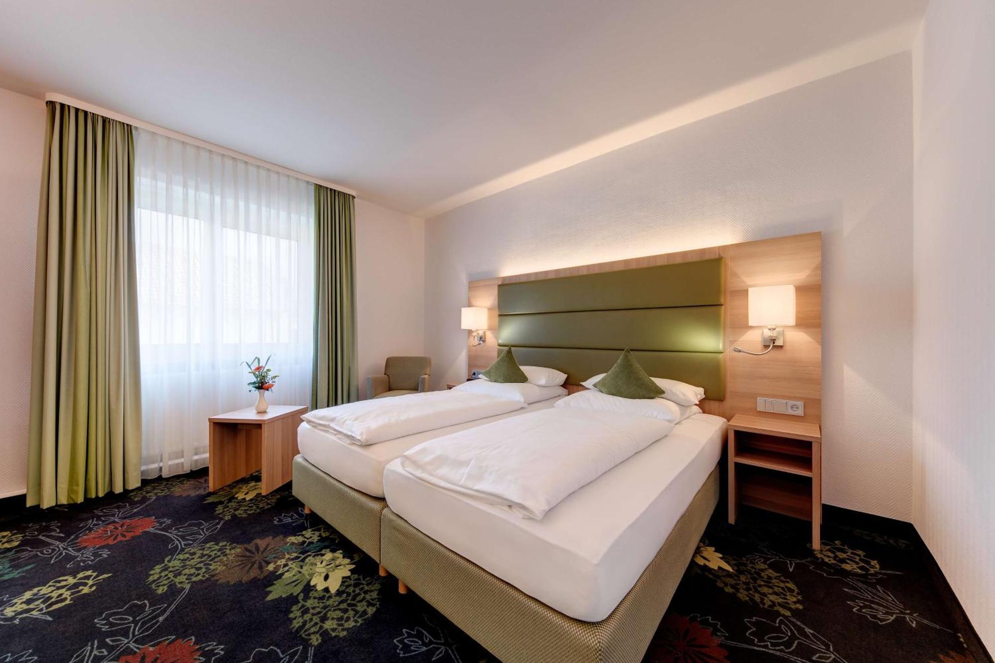 Best Western Blankenburg Hotel Coburg Bagian luar foto